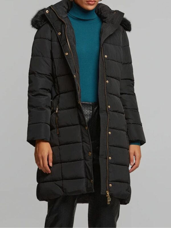 Μπουφάν Με Ζώνη Και Ψηλό Γιακά Από Γούνα