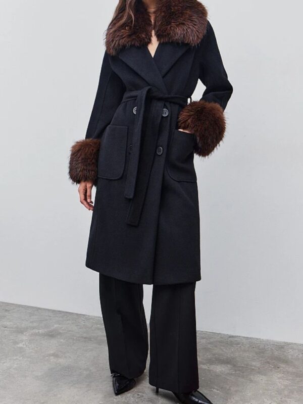 Μακρύ Παλτό Με Γούνινες Λεπτομέρειες